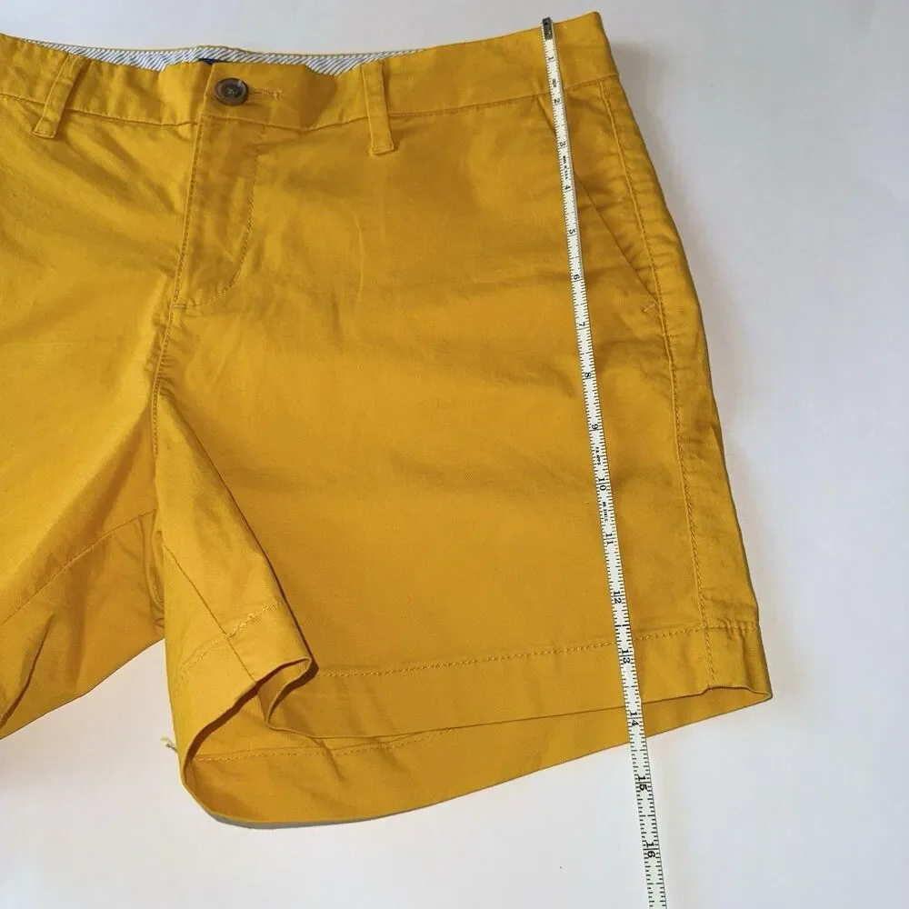 Old Navy Women's Everyday Shorts, Size 6 Yellow Pocket Summer Lightweight